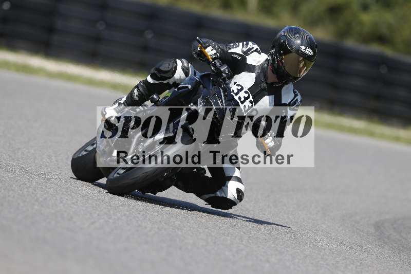 /44 09.08.2025 Plüss Moto Sport ADR/Freies Fahren/333